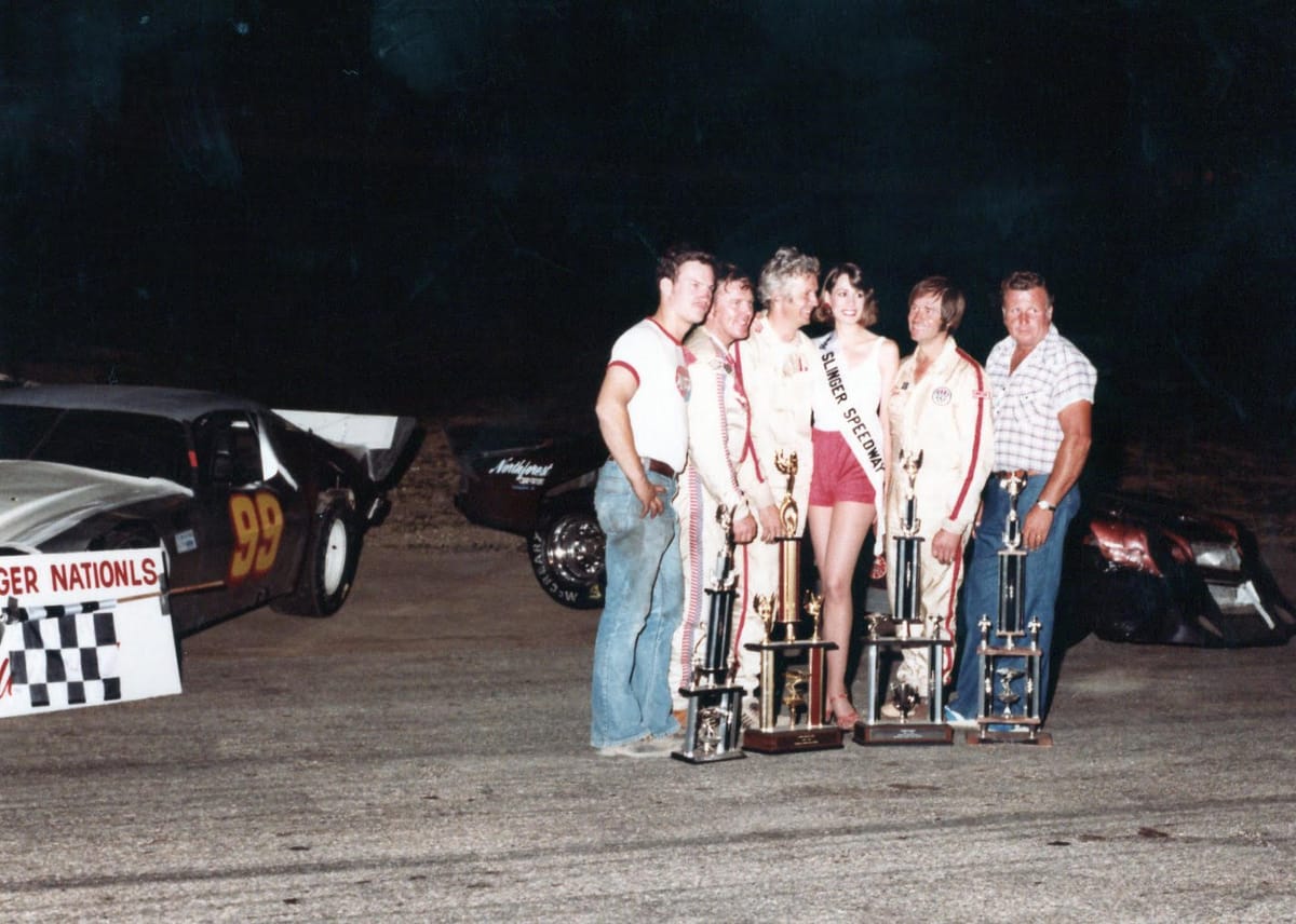 Slinger Nationals Fans