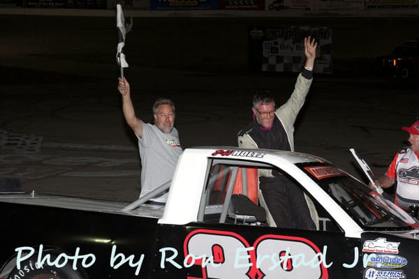 HOLTZ TOPS MIDWEST TRUCK SERIES MAIN EVENT DURING THE PRELUDE TO THE NATIONALS AT SLINGER